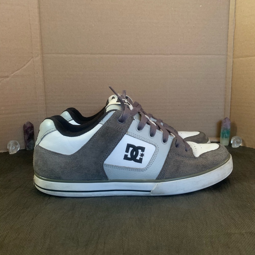 DC men pure shoes white and gray, size 10